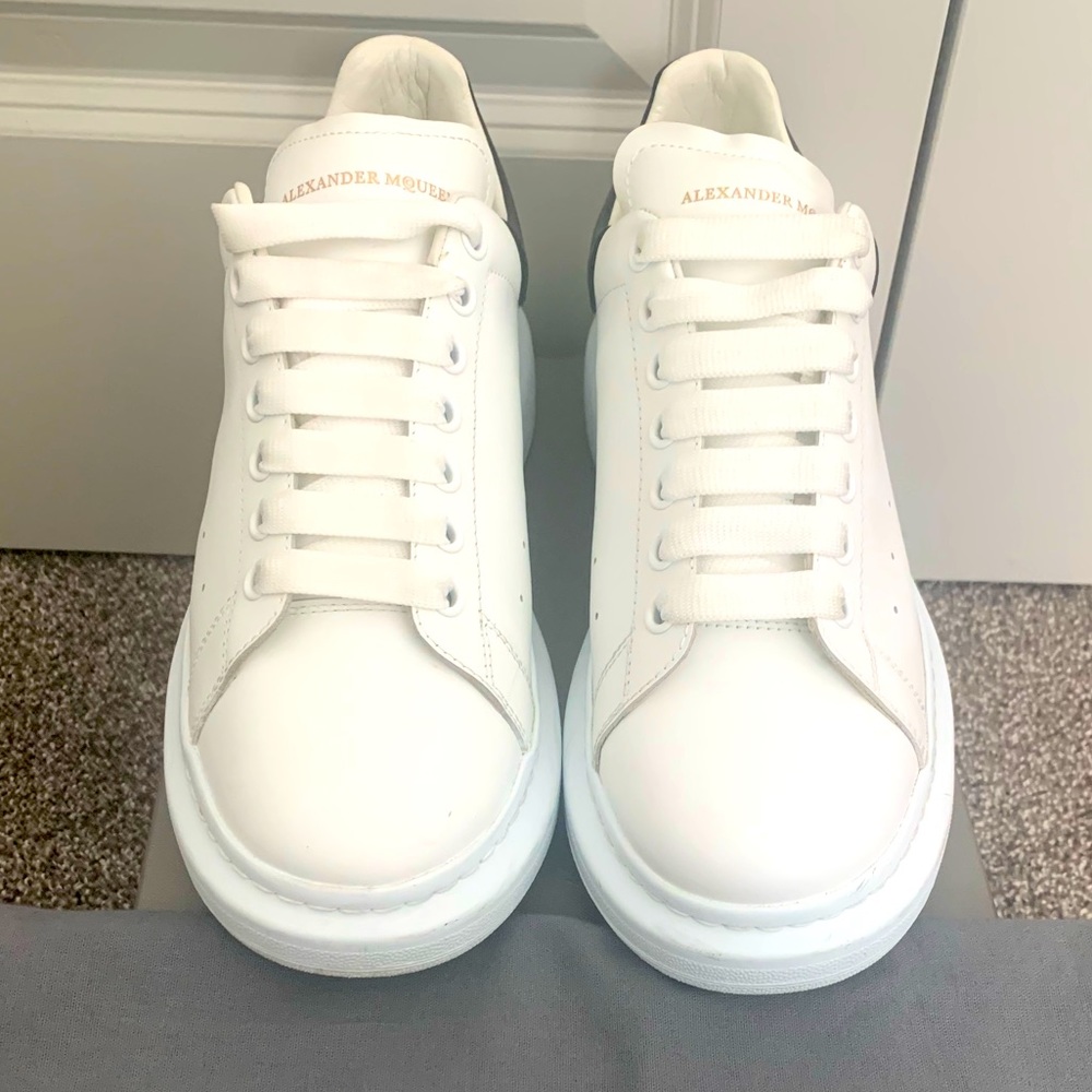 Alexander McQueen White and Black Oversized Sneaker